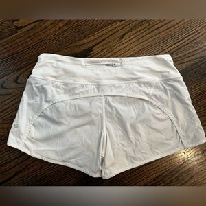 White Lulu shorts